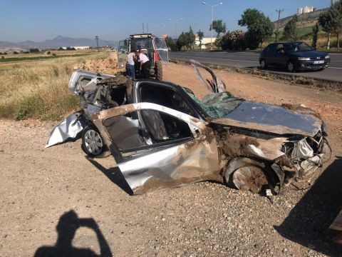 Kahramanmaraş'ta feci trafik kazası. Göksun Kamışcık’lı iki genç vefat etti.